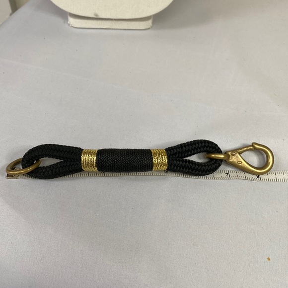 Funky thick cord bracelet with large hook - Picture 2 of 4